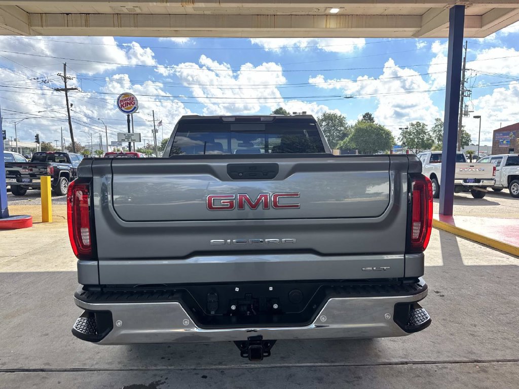 Used 2021 GMC Sierra 1500 SLT RWD image 7
