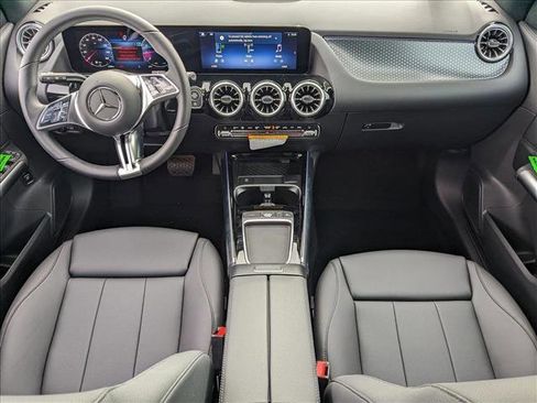 Certified 2025 Mercedes-Benz GLA 250 image 13