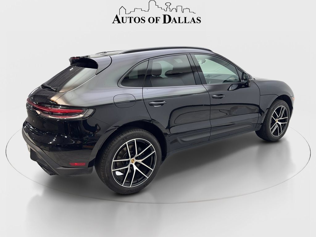 Used 2024 Porsche Macan Turbo AWD/4WD image 7