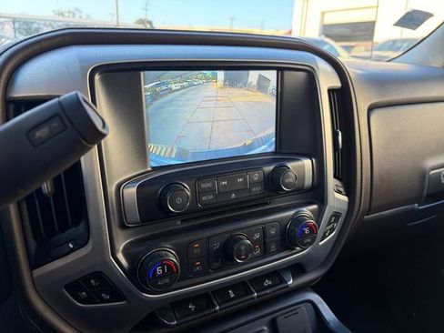 Used 2018 GMC Sierra 1500 SLT w/ SLT Premium Package RWD image 11