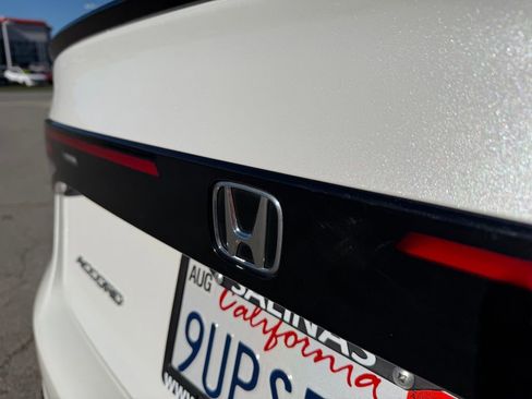 Used 2023 Honda Accord Sport image 10