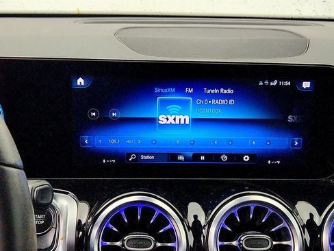 Used 2023 Mercedes-Benz EQB 300 4MATIC w/ Exclusive Package image 16
