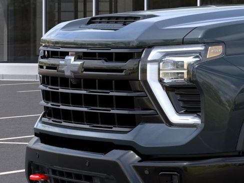 New 2026 Chevrolet Silverado 2500 LT w/ Trail Boss Package AWD/4WD image 13