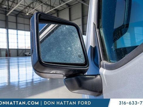 Used 2023 Jeep Gladiator Sport image 31