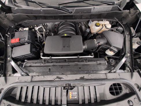 Used 2023 Chevrolet Silverado 1500 RST AWD/4WD image 9