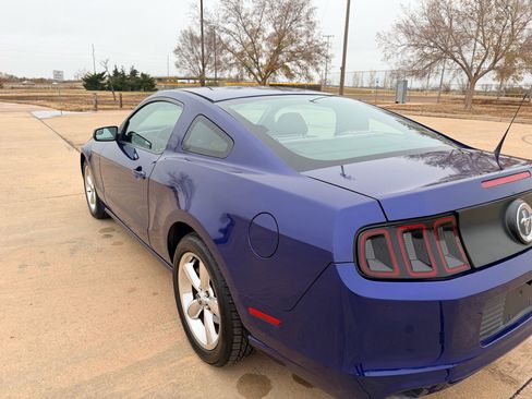 Used 2014 Ford Mustang Coupe image 13