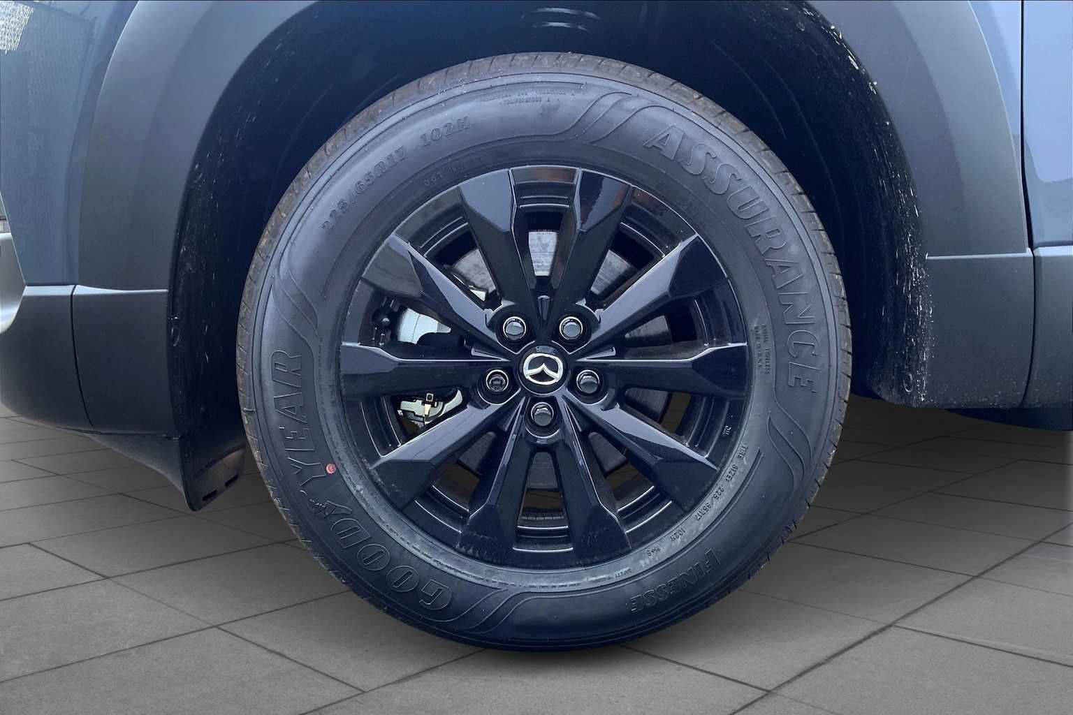 Certified 2025 MAZDA CX-50 AWD 2.5 Hybrid w/ Premium Pkg image 17