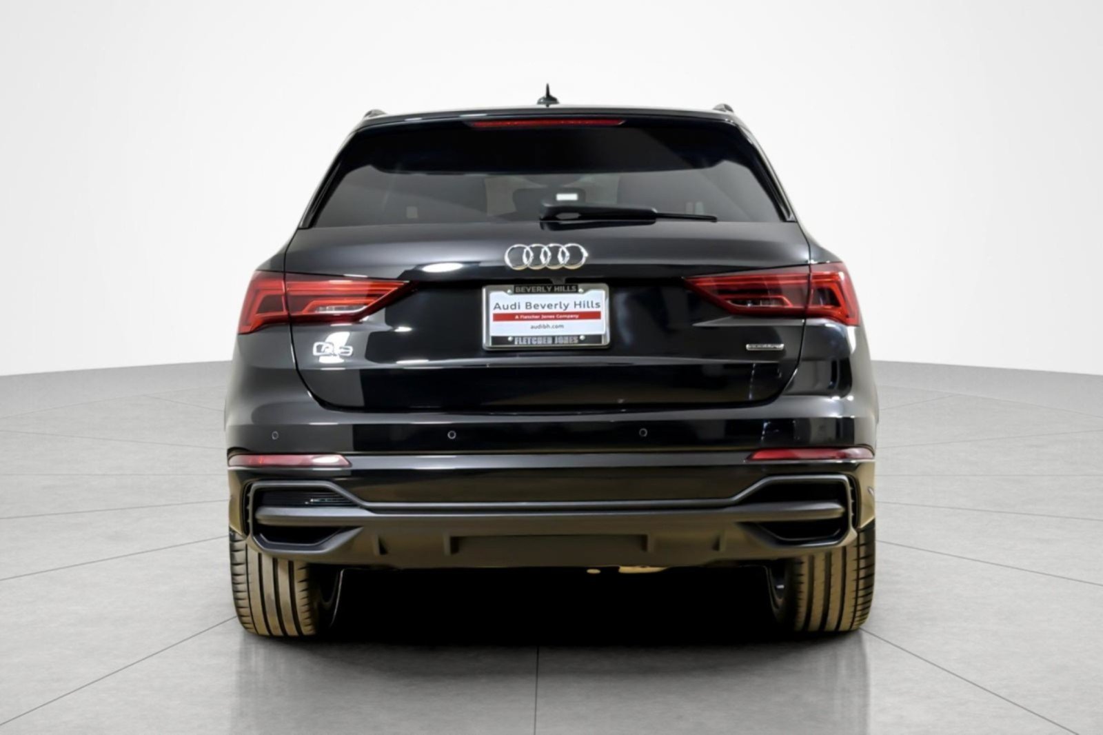 Used 2024 Audi Q3 2.0T Premium Plus AWD/4WD image 4