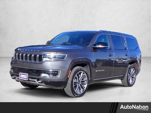 Used 2024 Jeep Wagoneer Series III w/ Premium Group I image 1