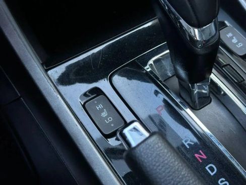 Used 2017 Honda Accord Sport Special Edition image 33
