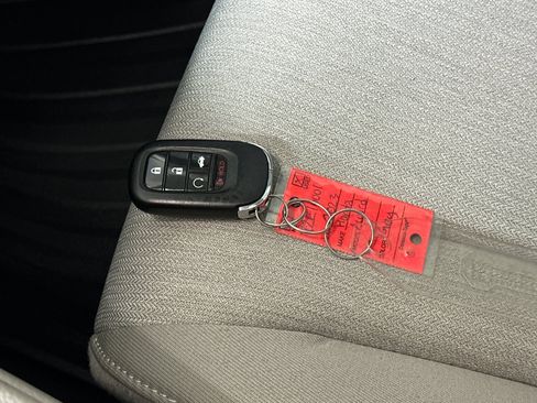 Used 2023 Honda Accord EX image 11