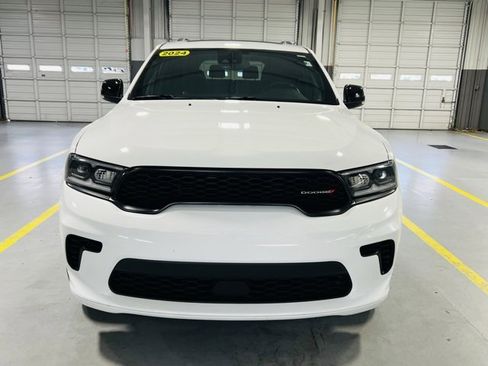 Used 2024 Dodge Durango GT image 16