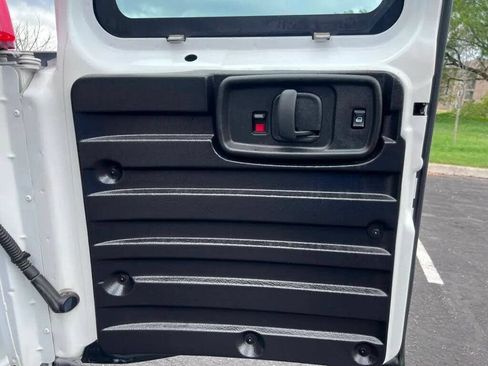 Used 2021 Chevrolet Express 2500 w/ Driver Convenience Package RWD image 20