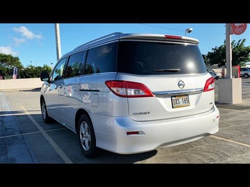 Used 2016 Nissan Quest SV FWD image 7