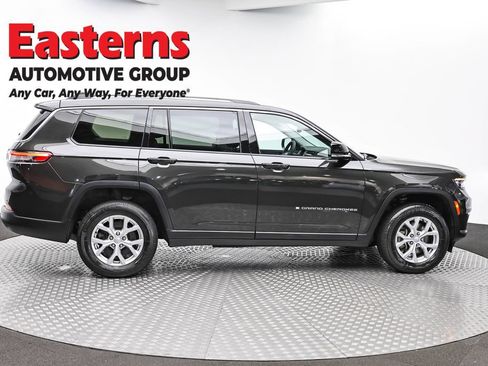 Used 2023 Jeep Grand Cherokee L Limited AWD/4WD image 4