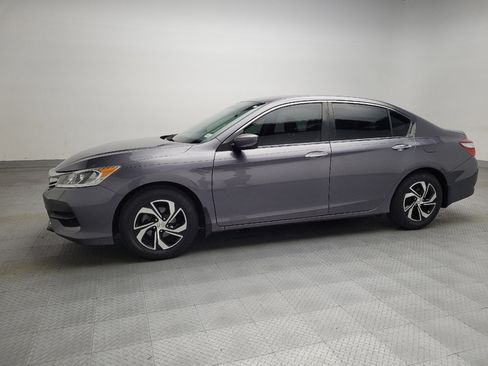 Used 2017 Honda Accord LX image 2