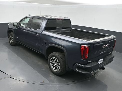 Used 2021 GMC Sierra 1500 AT4 w/ AT4 Premium Package AWD/4WD image 38