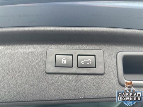 Certified 2023 Subaru Forester Limited image 32