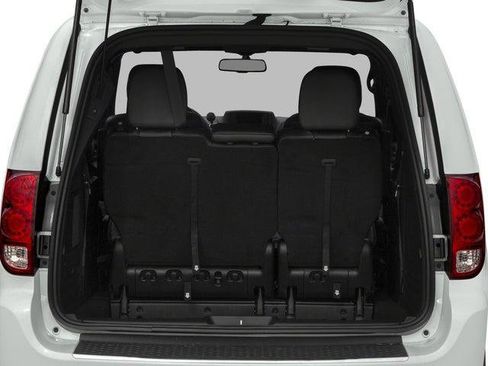 Certified 2018 Dodge Grand Caravan GT FWD image 12
