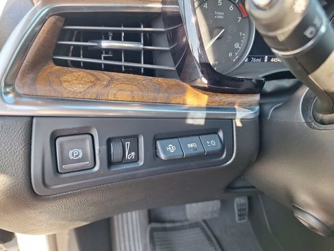 Certified 2023 Cadillac XT5 Premium Luxury w/ Platinum Package FWD image 26