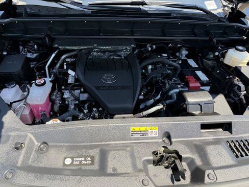 Certified 2024 Toyota Highlander XSE FWD image 26