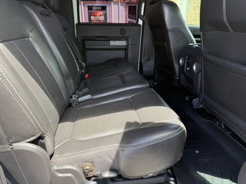 Used 2011 Ford F250 Lariat w/ Lariat Interior Pkg AWD/4WD image 17
