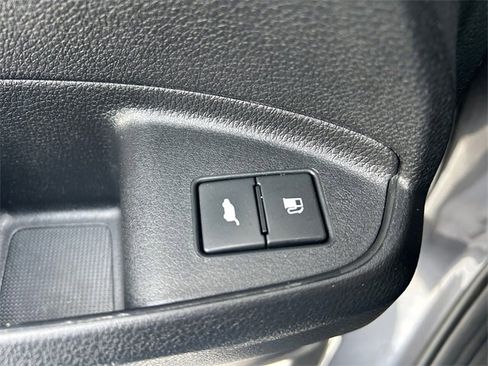 Used 2019 Honda Pilot EX-L image 32