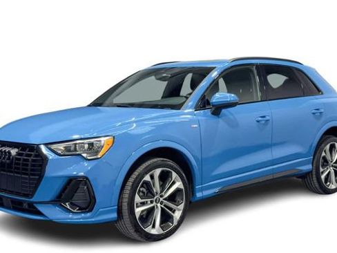 Used 2021 Audi Q3 2.0T Premium w/ Convenience Package AWD/4WD image 5