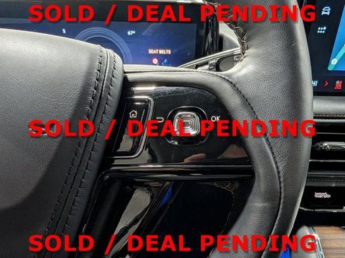 Used 2025 Lincoln Aviator Reserve w/ Equipment Group 201A image 23