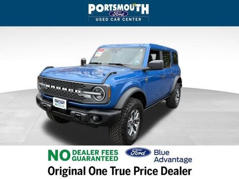 Used 2025 Ford Bronco Badlands image 14