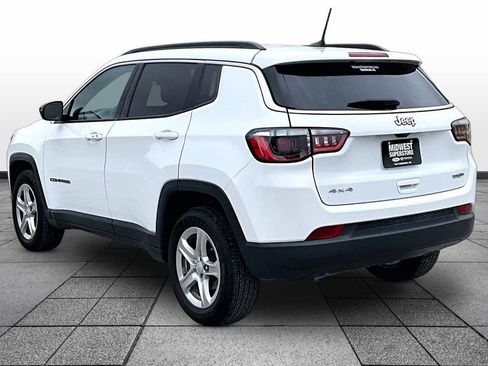Used 2024 Jeep Compass Latitude AWD/4WD image 10