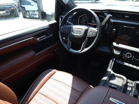 Used 2026 GMC Sierra 3500 Denali Ultimate AWD/4WD image 20