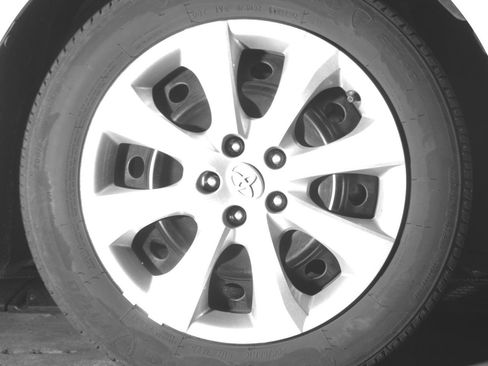 Used 2025 Toyota Corolla LE FWD image 13
