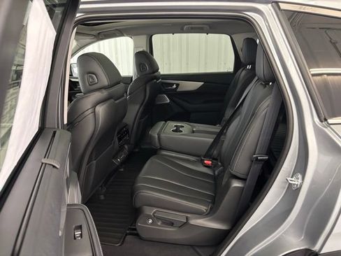 Certified 2026 Acura MDX FWD w/ Technology Package image 13