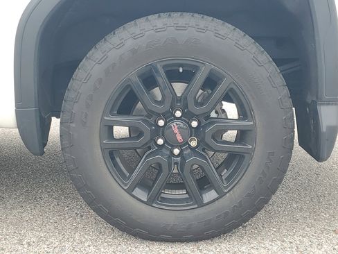 Used 2021 GMC Sierra 1500 Elevation w/ LPO, GMC Protection Package image 9