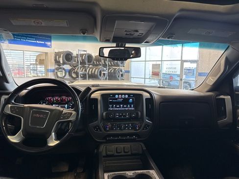 Used 2018 GMC Sierra 3500 SLT image 5