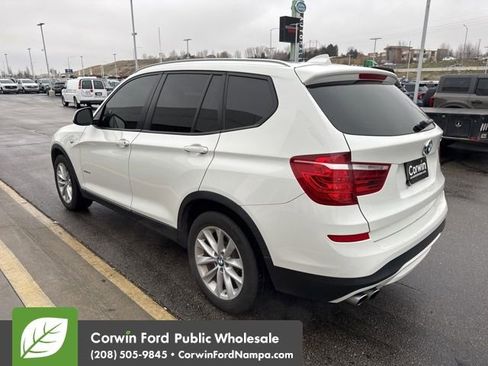 Used 2017 BMW X3 xDrive28i image 4