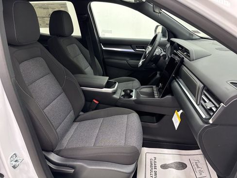 New 2026 GMC Terrain Elevation w/ Black Edition image 9