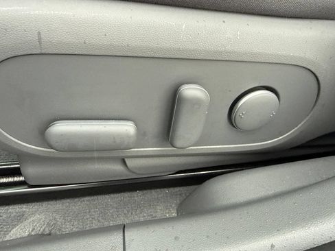 Certified 2024 Hyundai Ioniq 5 SEL RWD image 18