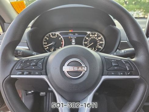 Certified 2025 Nissan Altima 2.5 SV FWD image 24