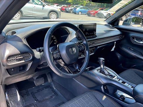 Used 2024 Honda HR-V Sport image 13