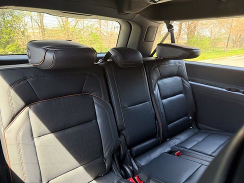 New 2026 Lincoln Navigator L Black Label AWD/4WD image 26