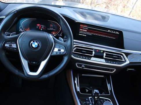 Used 2023 BMW X5 xDrive40i w/ Premium Package image 11