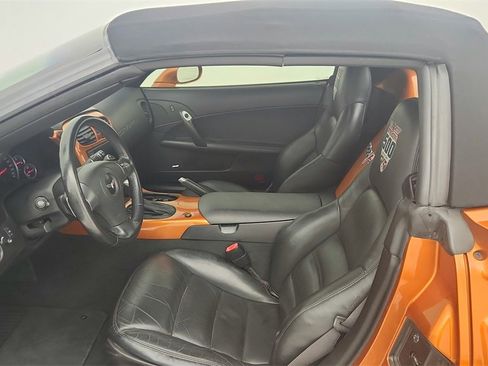 Used 2007 Chevrolet Corvette Convertible w/ Preferred Equipment Group image 21