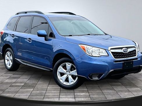 Used 2016 Subaru Forester 2.5i Premium w/ Popular Package #2 AWD/4WD image 12