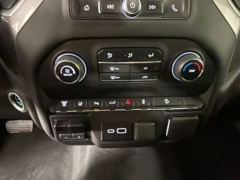 Used 2024 Chevrolet Silverado 2500 Custom w/ Custom Value Package AWD/4WD image 23
