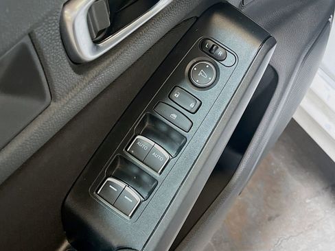 Used 2024 Honda Civic Sport image 17