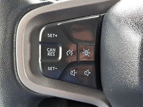 Certified 2025 Ford Bronco Badlands image 13