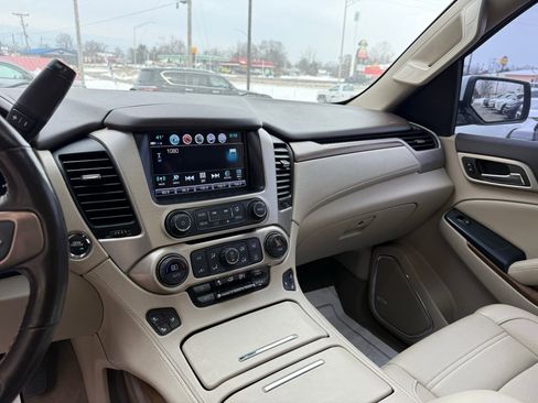 Used 2019 GMC Yukon Denali image 46