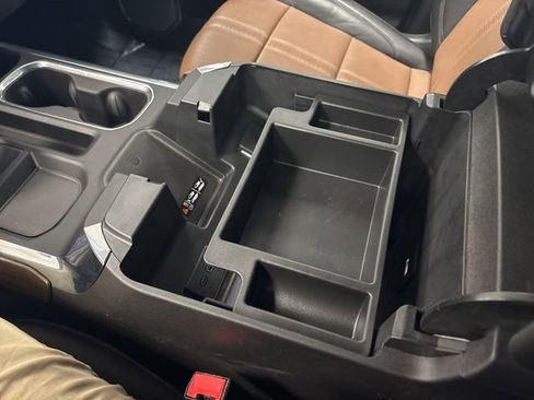 Used 2024 Chevrolet Silverado 1500 High Country w/ High Country Premium Package image 46